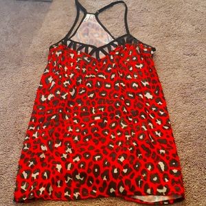 Red leopard Cami